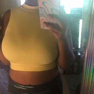 Yellow stretchy crop top